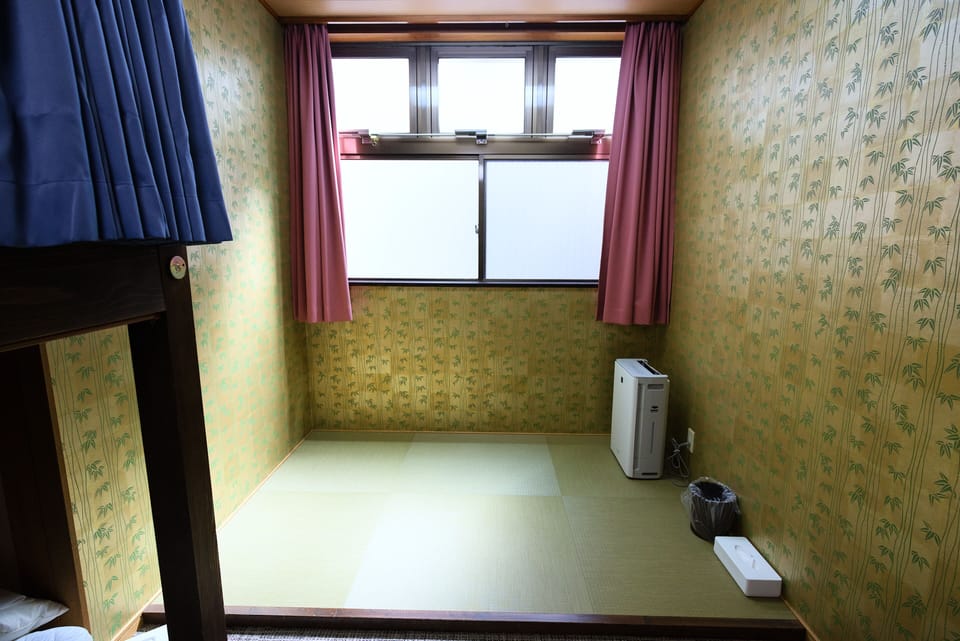 Bunk Room 4Beds, Non Smoking | Living area