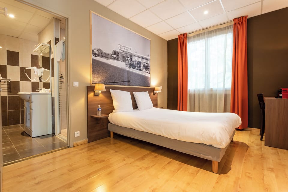 Classic Double Room | Desk, soundproofing, free WiFi