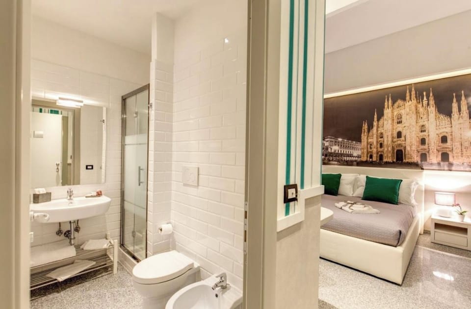 Deluxe Room | In-room safe, blackout drapes, soundproofing