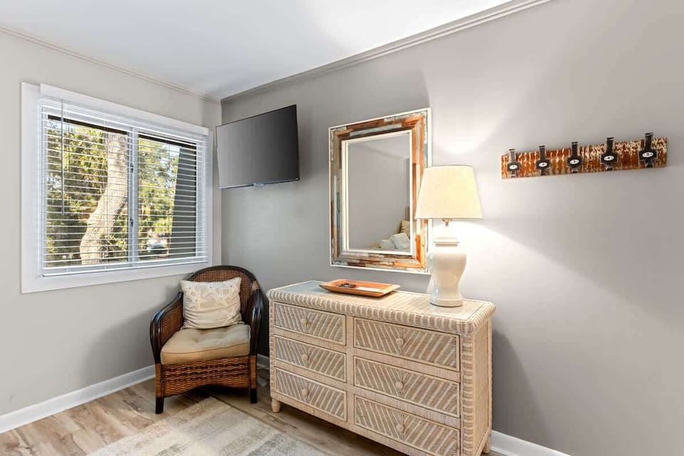 Guest Bedroom with Full Beds