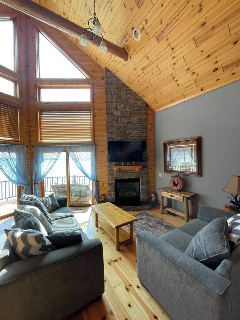 Living room 1