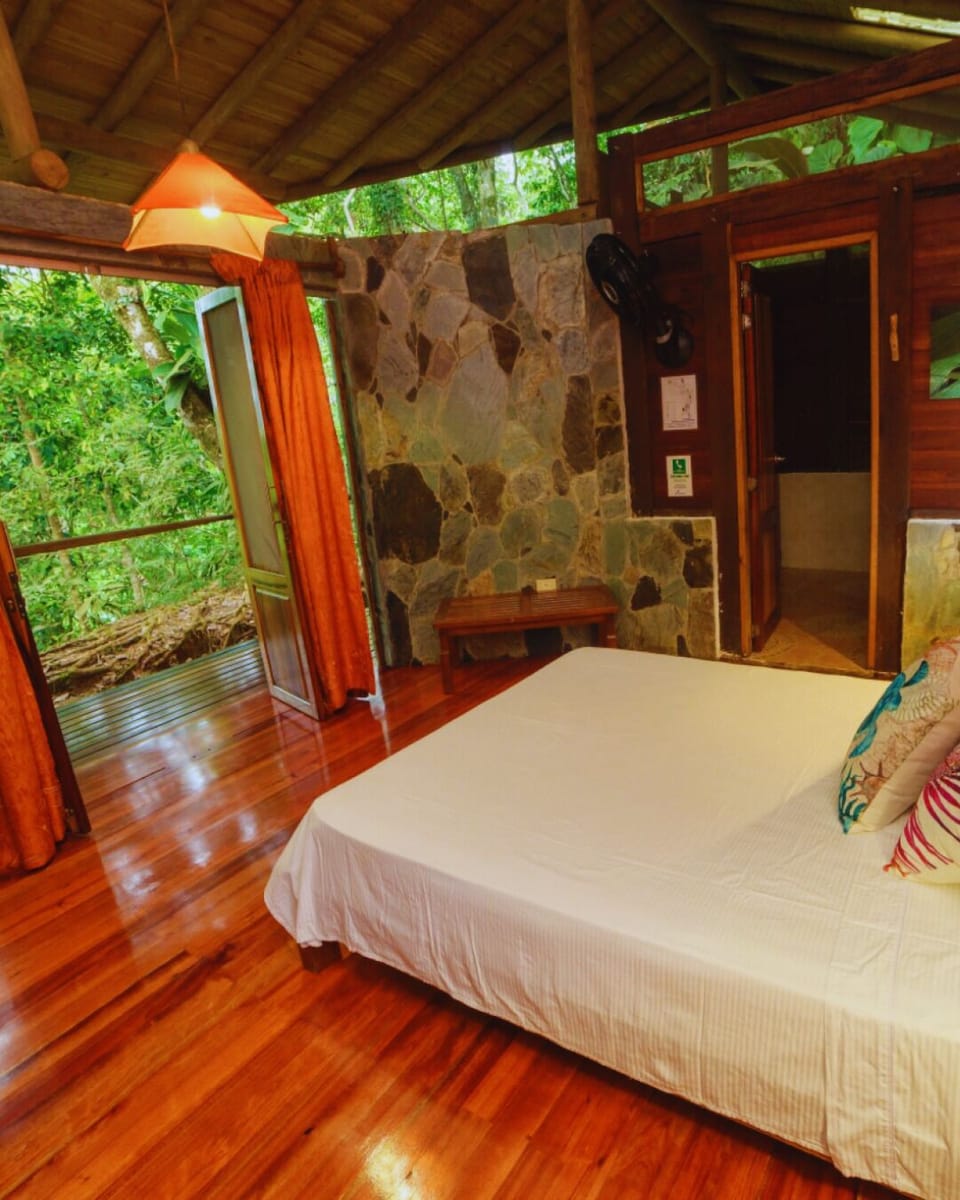 Basic Bungalow, Connecting Rooms, Resort View | 2 bedrooms, bed sheets