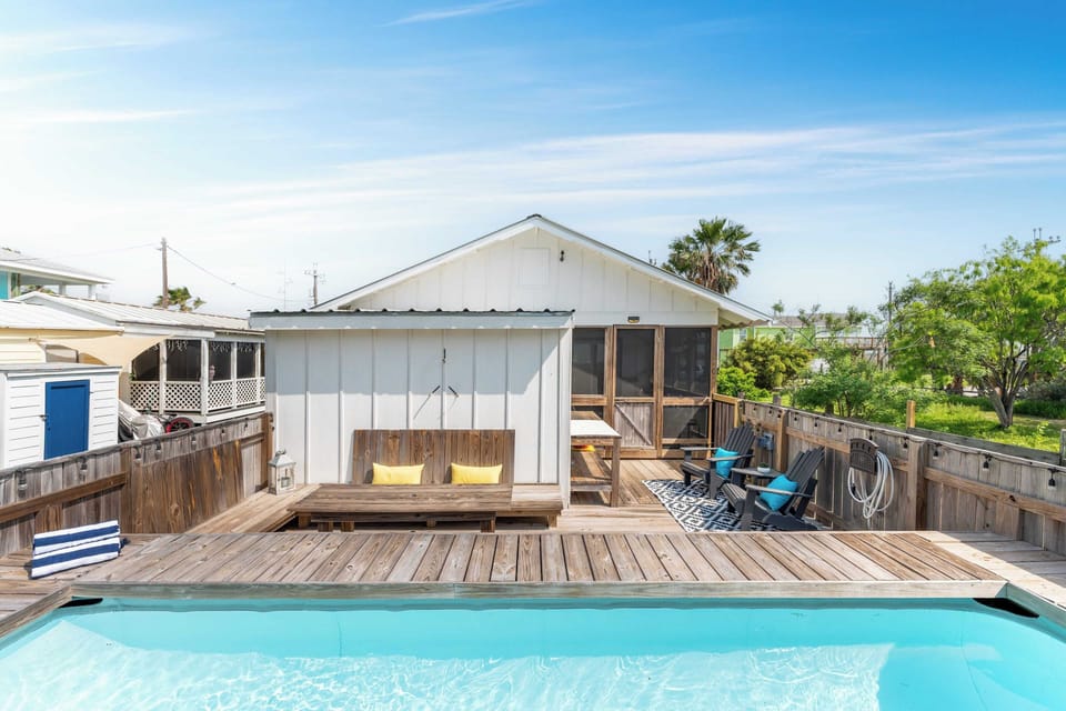 House (3 Bedrooms) | Front of property