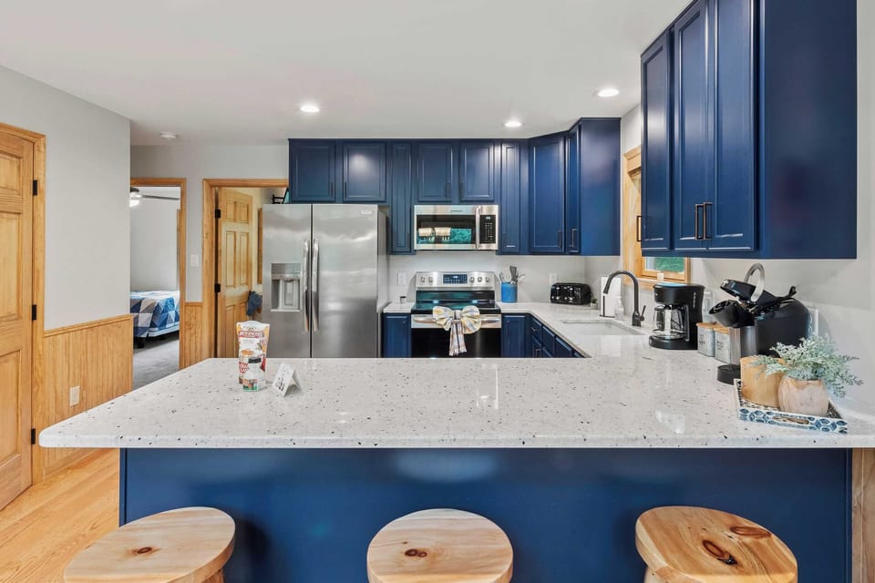 House (6 Bedrooms) | Interior