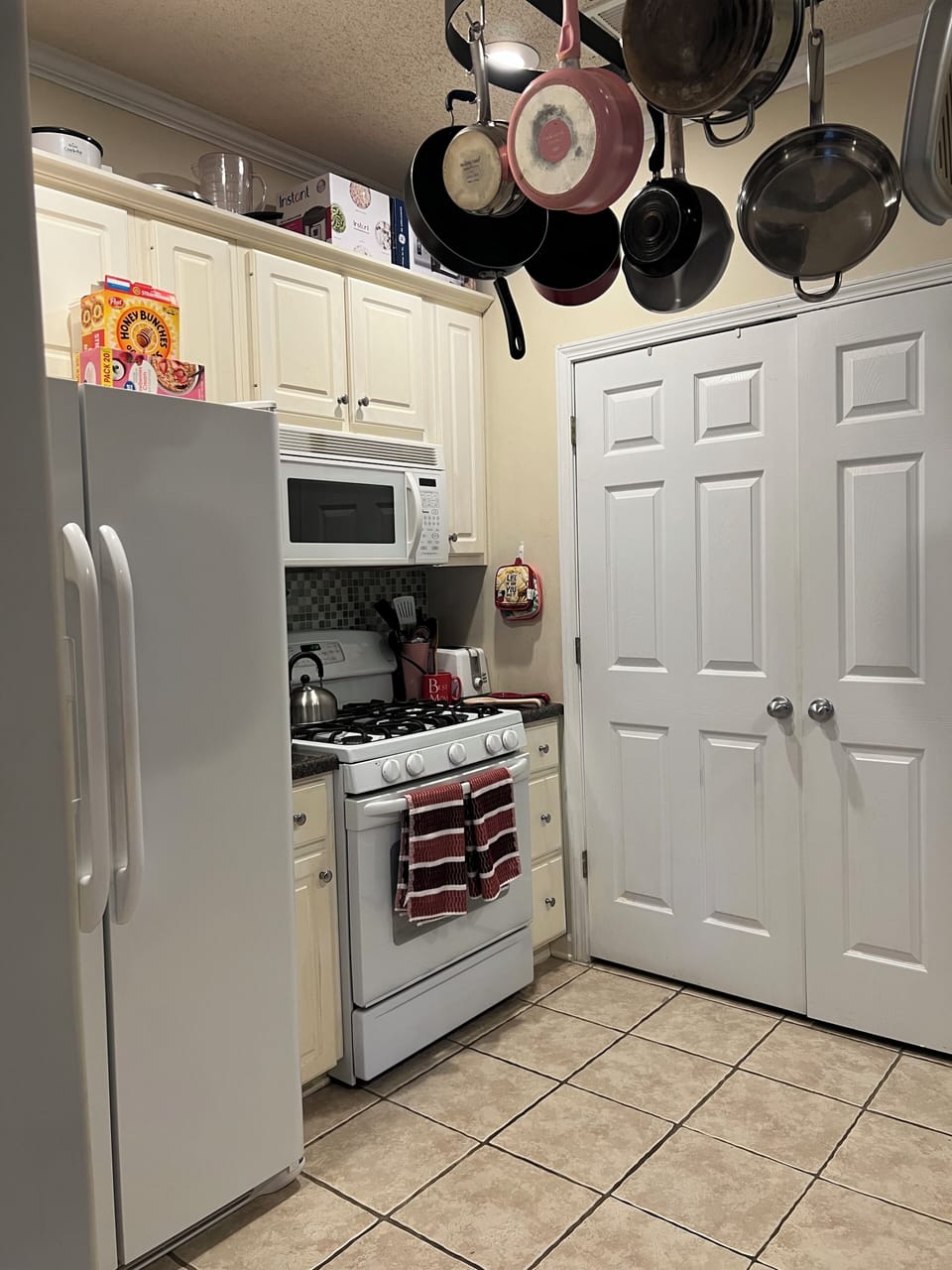 Kitchen area