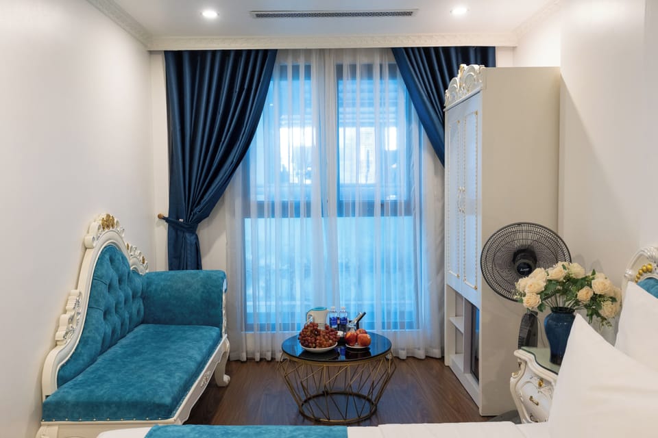 Deluxe Double Room, City View | Desk, laptop workspace, free WiFi, bed sheets
