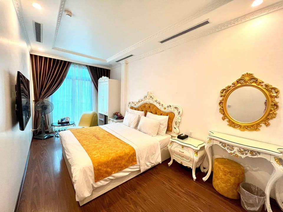 Luxury Double Room, City View | Desk, laptop workspace, free WiFi, bed sheets