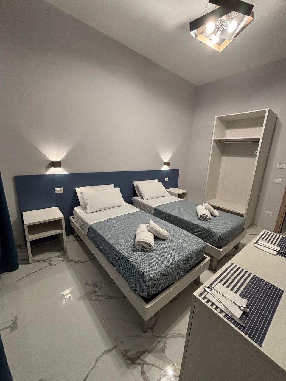 Deluxe Double Room, City View | Desk, soundproofing, free WiFi