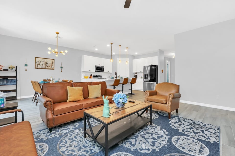 2073DerwentDr_21