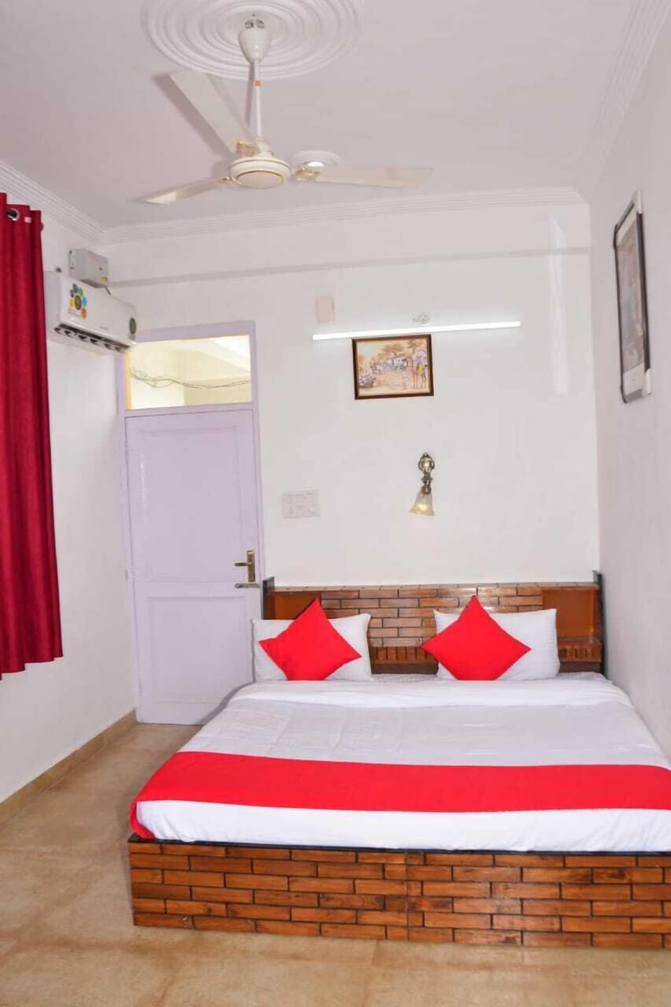 Deluxe Room | Free WiFi