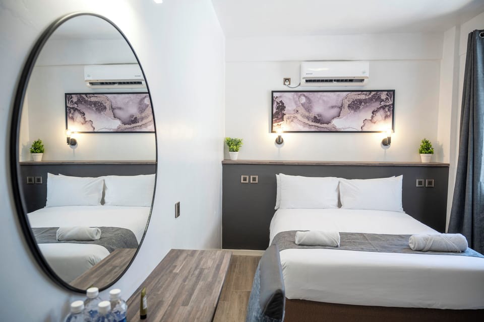 Family Room | In-room safe, free WiFi, bed sheets