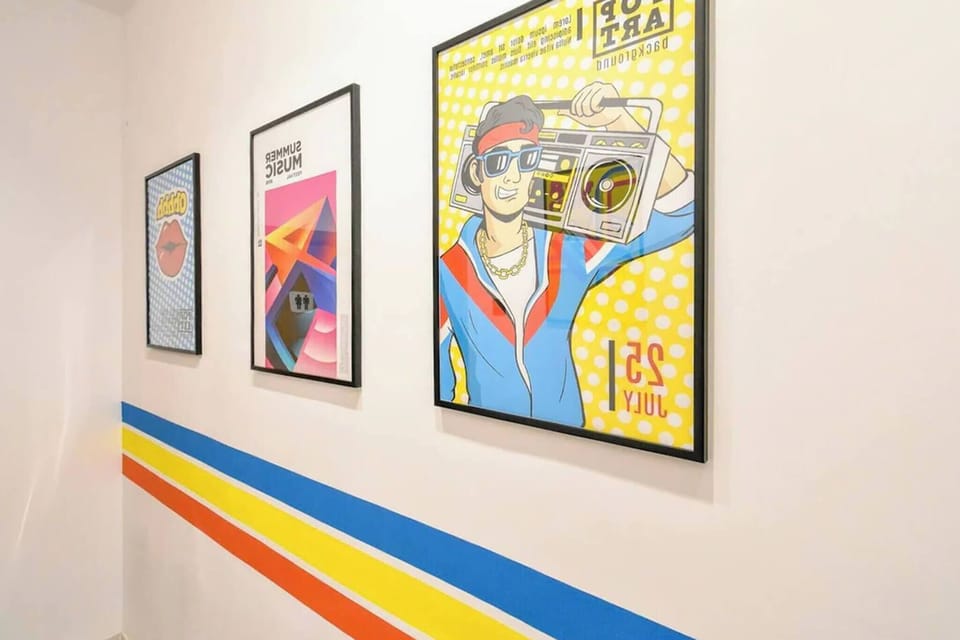 Central Sofia | Metro to Airport | Fast Wi-Fi | King bed | Park view | Self check-in