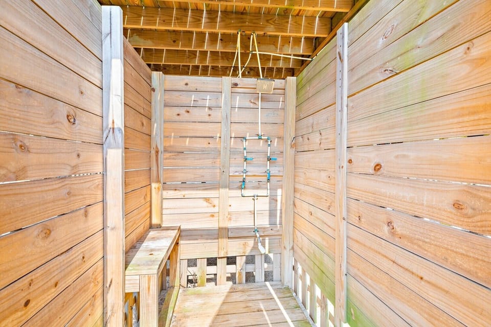 Outdoor shower