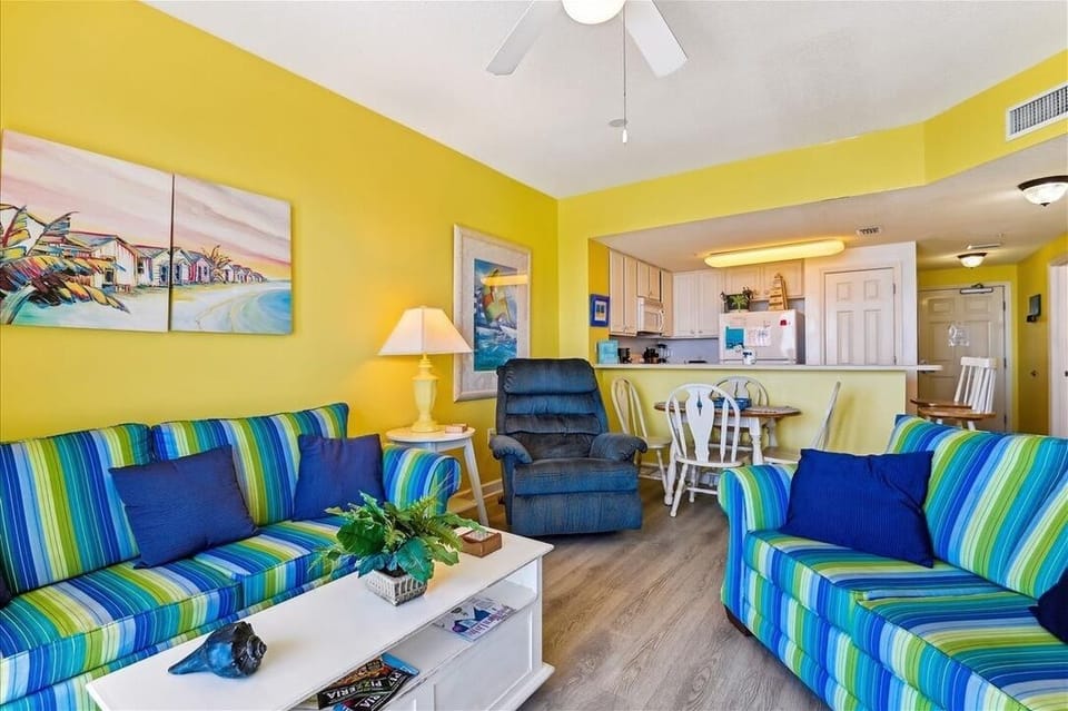 Beachfront Lounge Retreat
