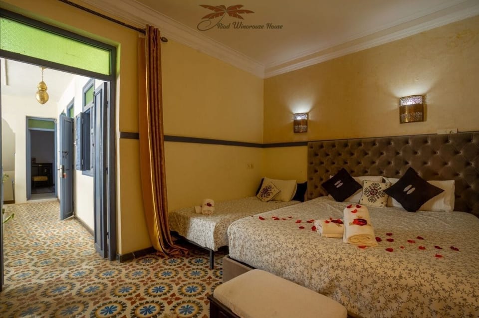 Deluxe Triple Room | Free WiFi, bed sheets