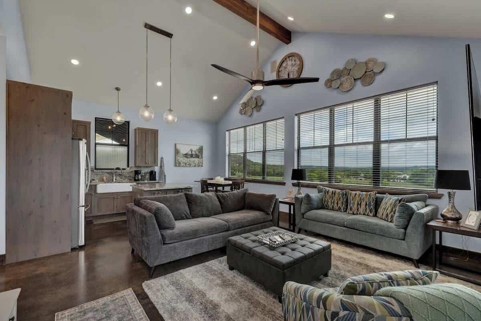 Beautiful living room in the West End Nest.