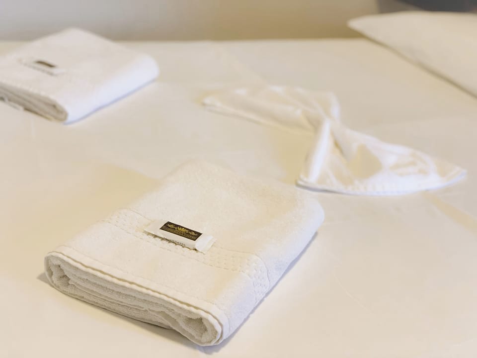 Free WiFi, bed sheets