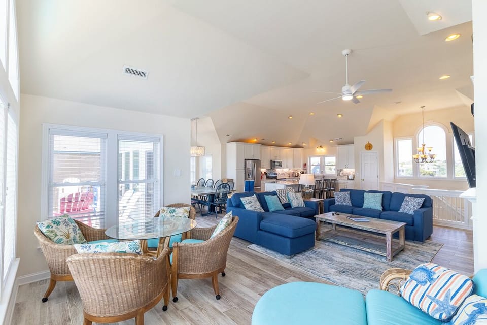 Top Level Living Area