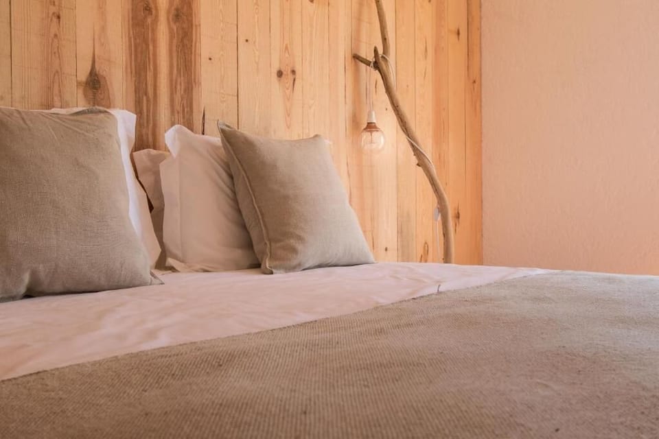 Deluxe Double Room, Balcony | Desk, laptop workspace, blackout drapes, free WiFi