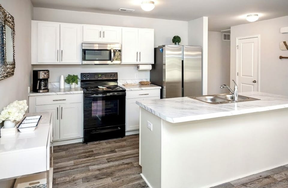 Fully stocked kitchen 