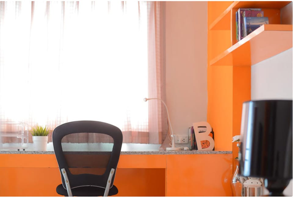 Standard Room, 1 King Bed | Free WiFi, bed sheets