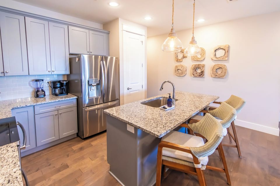 Fully equipped kitchen designed for family meals. 