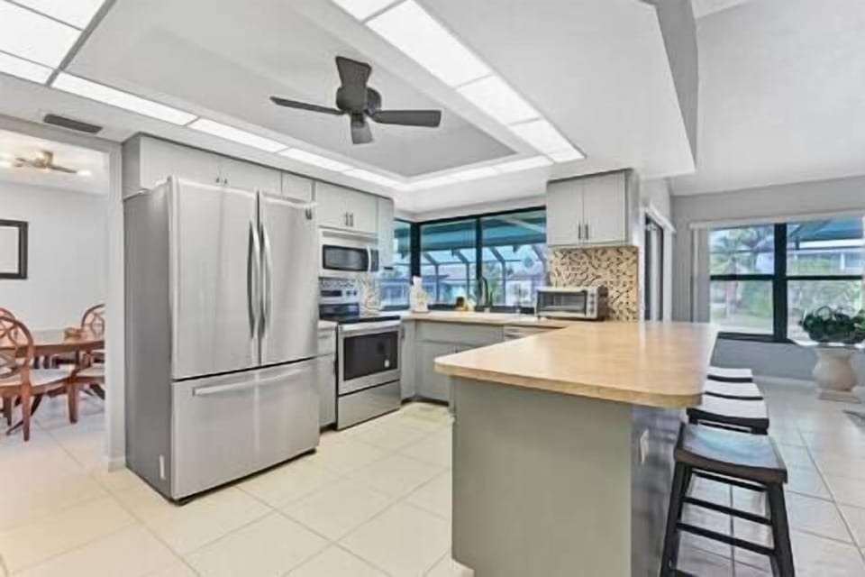 Spacious kitchen