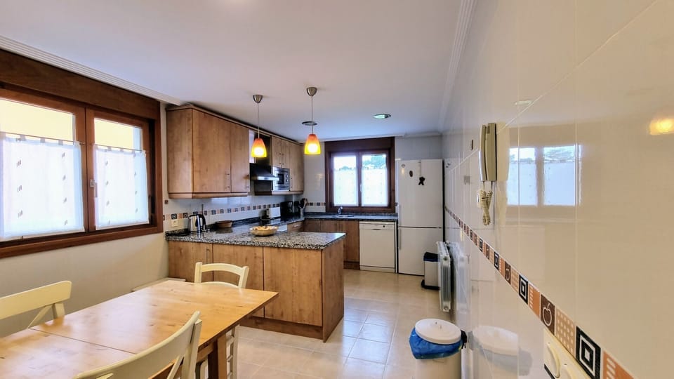 Kitchen or kitchenette,Floor plan