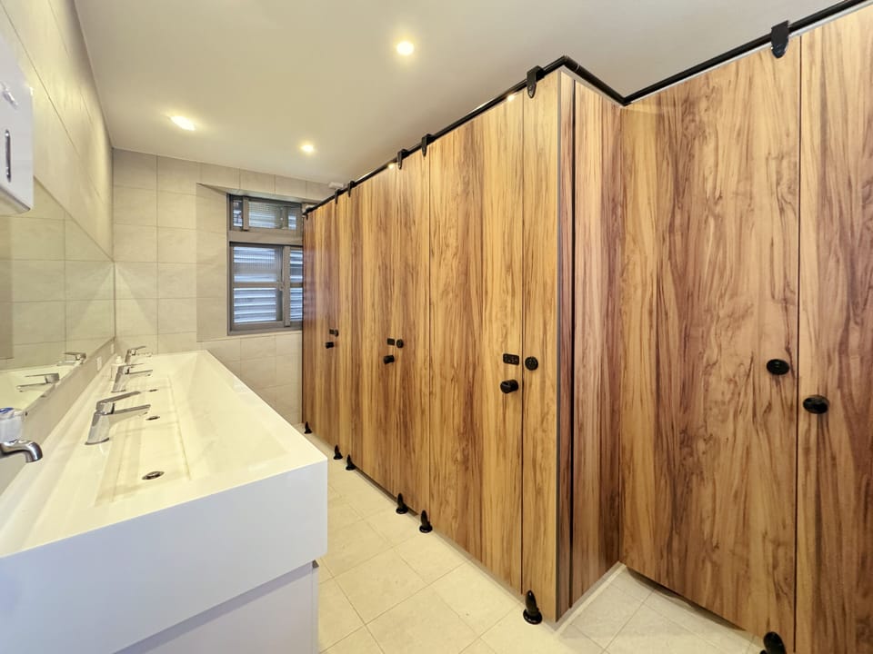 Sunset Double Room with Shared Bathroom | Bathroom | Hair dryer, slippers, shampoo, toilet paper