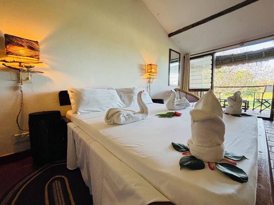Minibar, in-room safe, individually decorated, individually furnished
