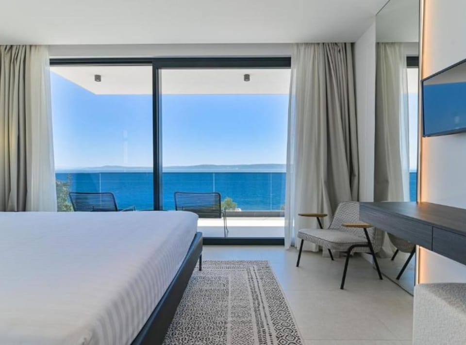 Villa (Five bedroom Villa with Terrace and S) | 5 bedrooms, cribs/infant beds, free WiFi