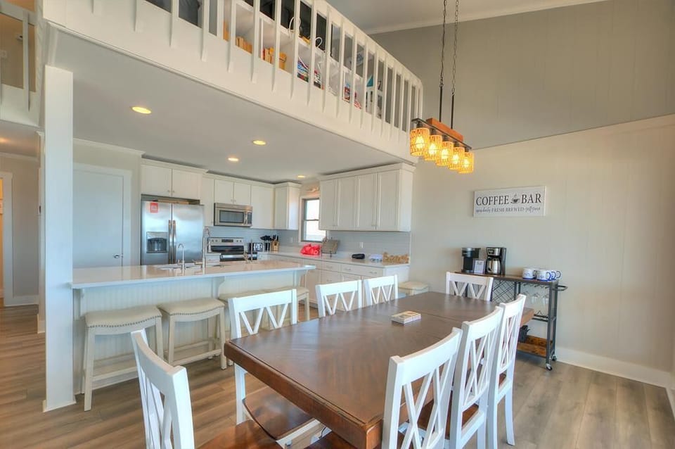 Dining Room
GW 5.25.24