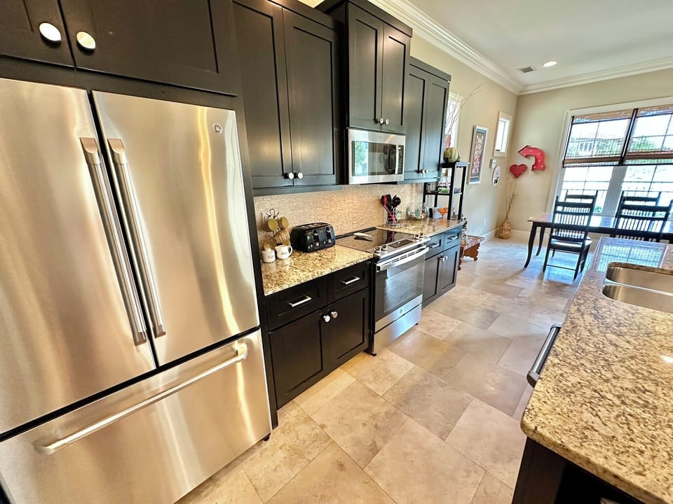 Fully Stocked Kitchen
