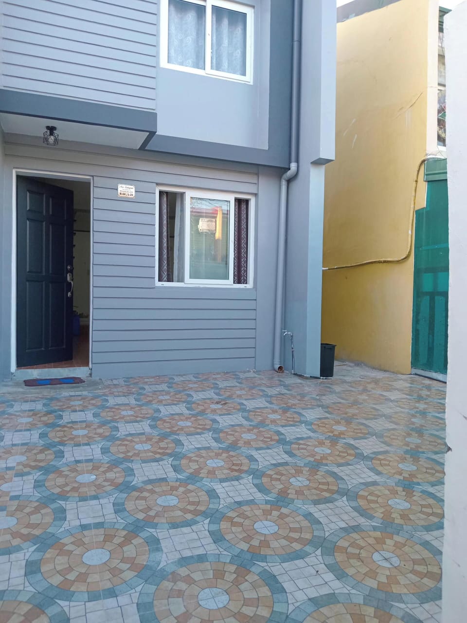 House | Property grounds