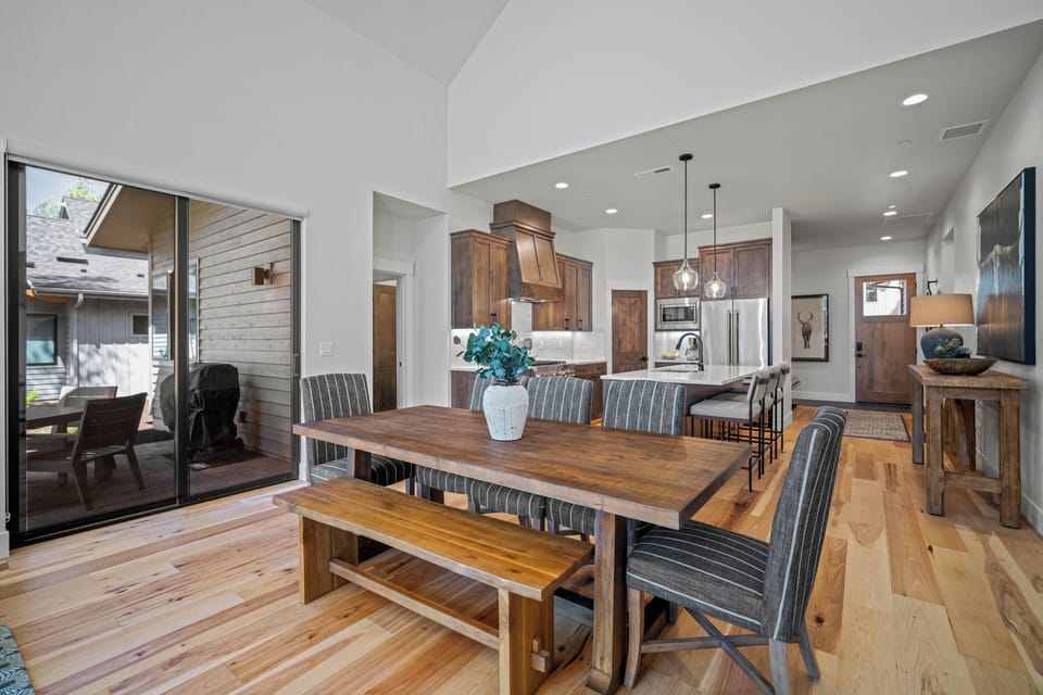18171 Forestbrook-08