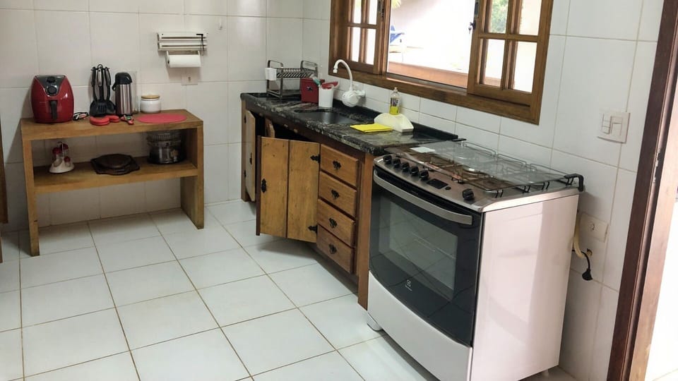 Basic Villa | Private kitchen | Cookware/dishes/utensils
