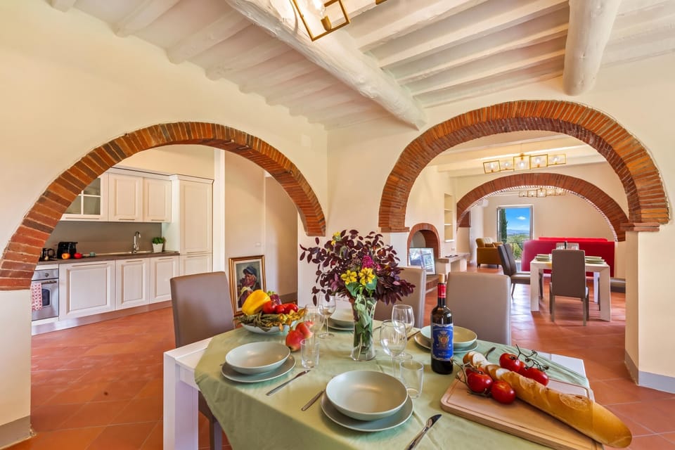 Honeymoon Villa, Multiple Bedrooms, Mountainside (Villa Chimera Green 10 with Pool &) | Dining
