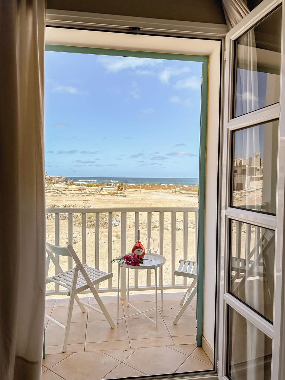 Comfort Apartment, 4 Bedrooms, Non Smoking, Oceanfront | Premium bedding, down comforters, Select Comfort beds, desk