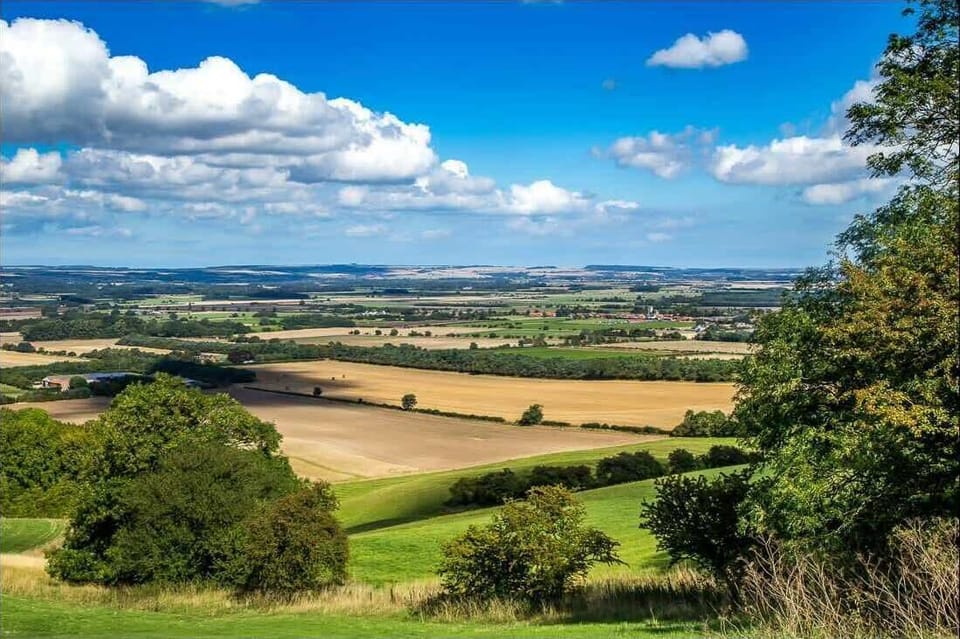 The Wolds Way Walk is just mins away from the property 