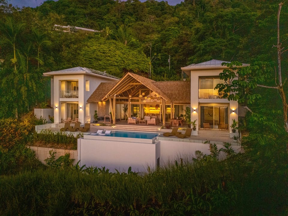 The main villa front the front!