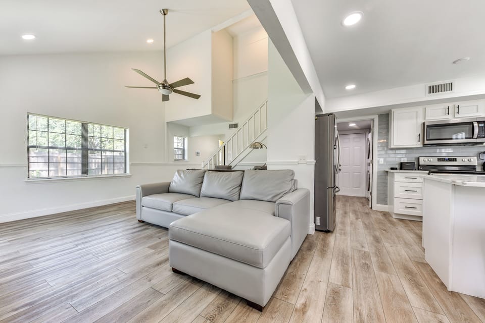 Living Room | 1st Floor | Full Sleeper Sofa