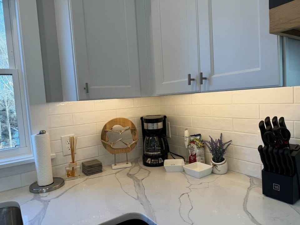 Start your day with coffee around the island while planning your day!