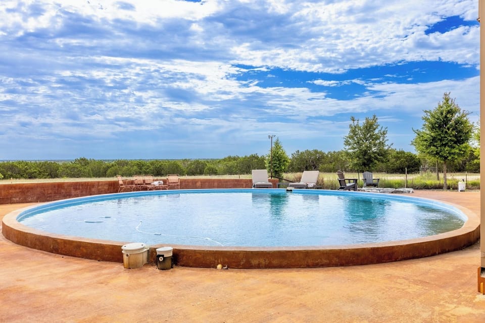 Outdoor Pool with the best view out there