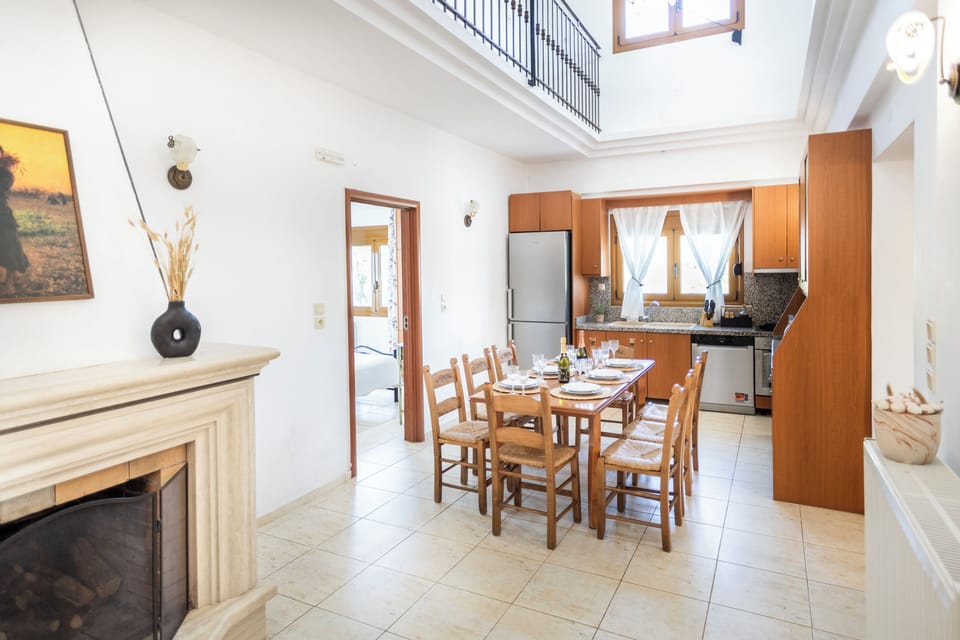 Comfort Villa, Garden View | Private kitchen | Toaster, blender, mixer, freezer