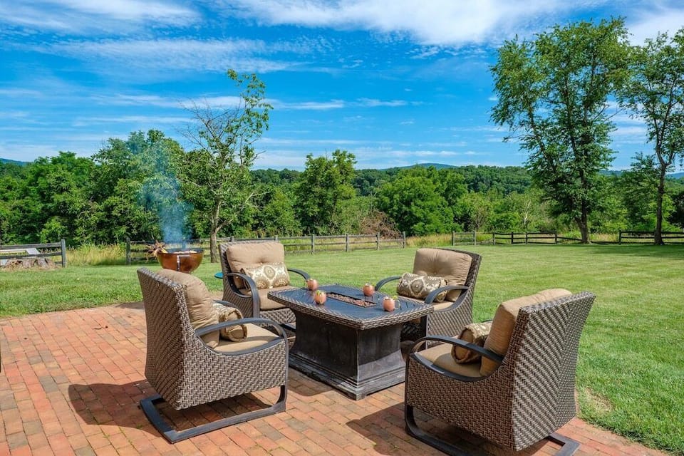 Firepit to enjoy all year around
