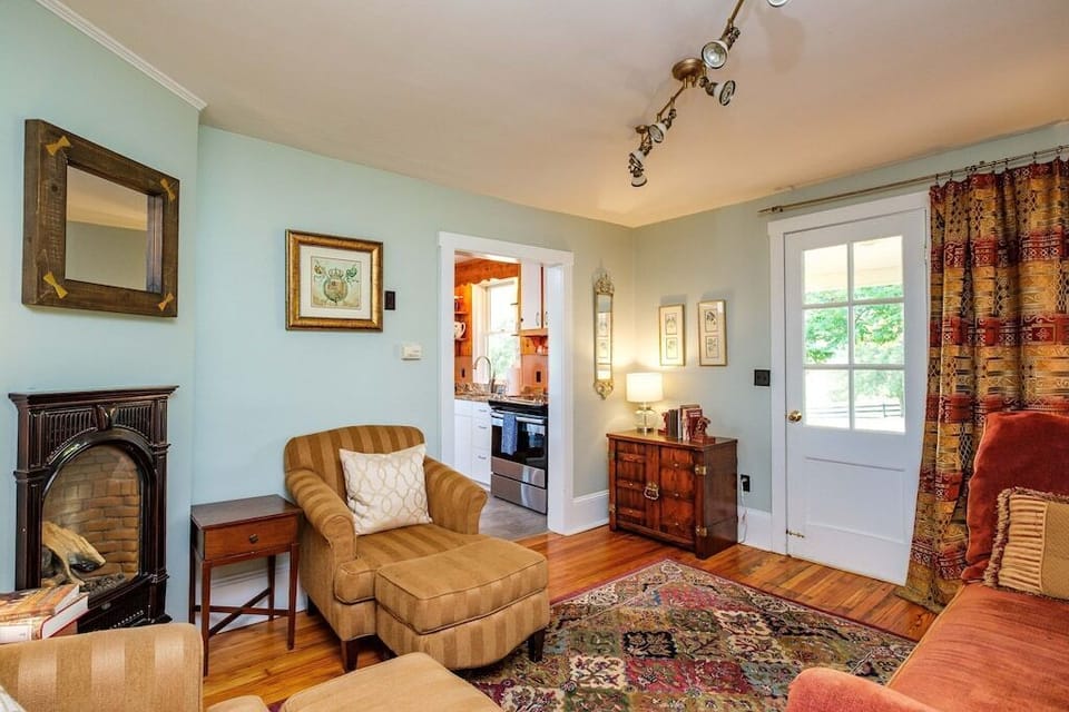 Fireplace nook