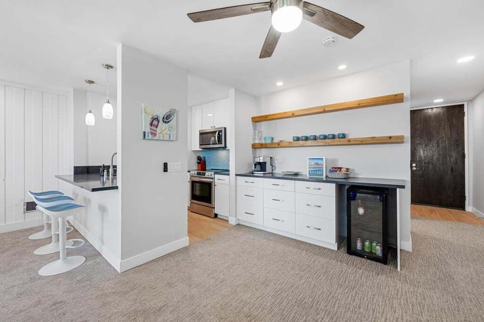Beverage fridge with extra cabinet space