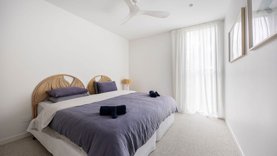 Bedroom three with king bed or two singles 