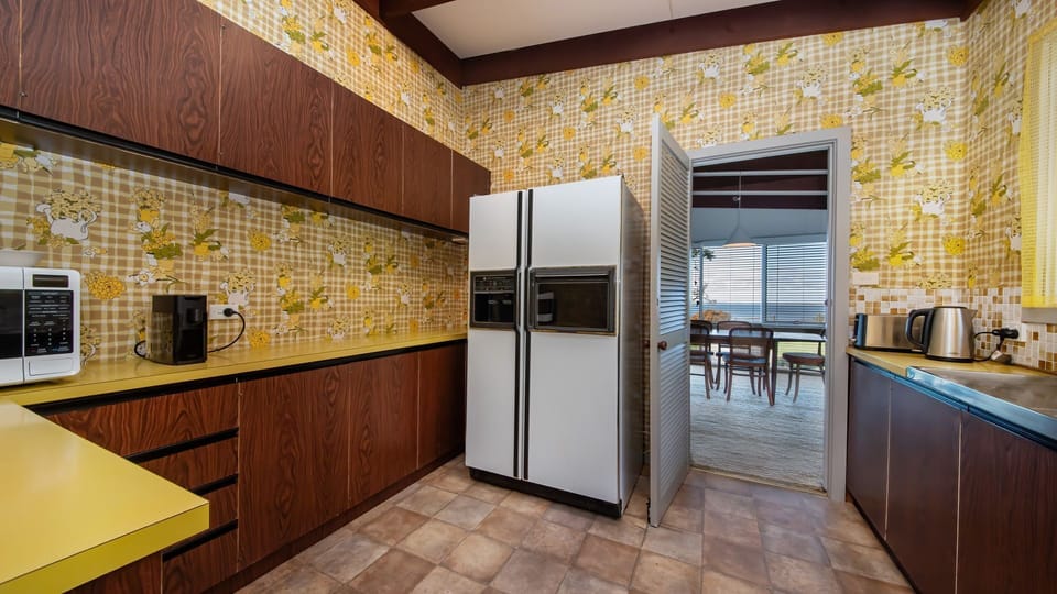 Kitchen with plenty of bench space