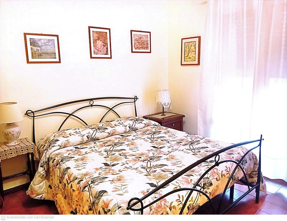 Classic Double or Twin Room, Garden View | Iron/ironing board, free WiFi